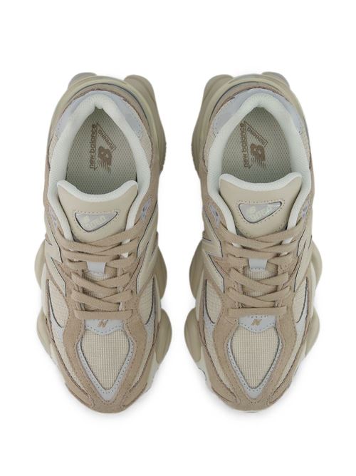 Sneakers unisex New Balance 9060 sabbia in suede e mesh NEW BALANCE | U90608AP